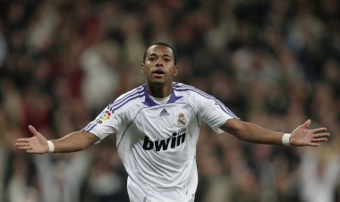 از اوج فوتبال دنیا تا پشت میله های زندان