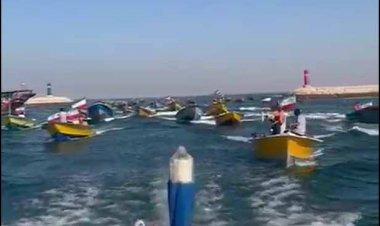 رژه شناورهای تفریحی در جزیره قشم