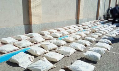 کشف یک تن و 376 کیلو مواد افیونی در بستک