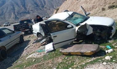 واژگونی مرگبار خودروی سمند در تنگ ابوالحیات
