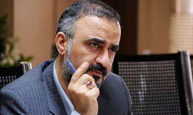 غربی‌ها فکر نکنند منتظر رفع تحریم‌ها می‌مانیم