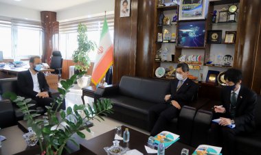 سفیر ژاپن: لغو تحریم ها زمینه از سرگیری مبادلات تجاری را با بنادر ایران فراهم می‌کند