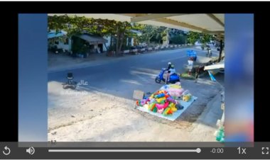 ببینید | نجات معجزه‌آسای یک کودک از له شدن زیر چرخ‌های تریلی