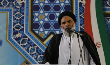 امام جمعه اهواز : سوء مدیریت، خوزستان را بیچاره کرده است
