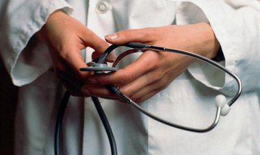 دبیر شورای عالی برنامه‌ریزی علوم پزشکی: دانشجویان پزشکی ایرانی در اوکراین را نمی‌توانیم پذیرش کنیم