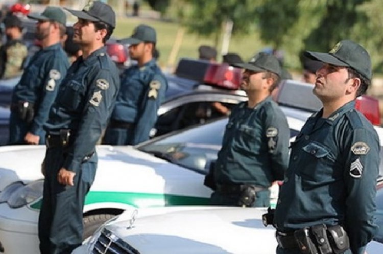 نماینده شیراز: قانون استفاده پلیس از سلاح گرم را تغییر می‌دهیم