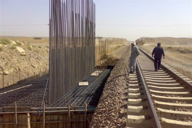 وعده‌هایی که به جای قطار در گوش بوشهری‌ها «سوت» می‌کشند