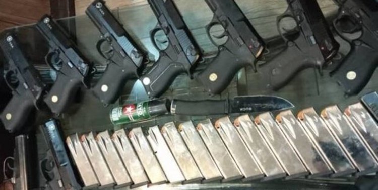 دستگیری اعضای یک باند قاچاق سلاح در شادگان
