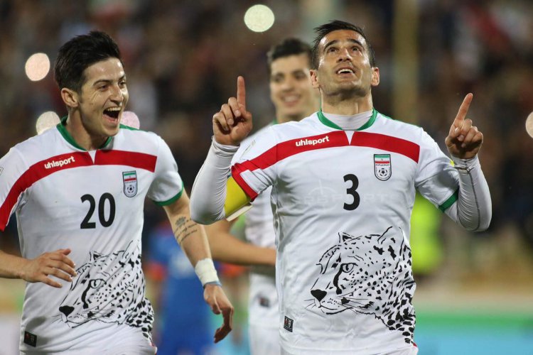 نماد یوزپلنگ ایرانی روی پیراهن تیم ملی فوتبال نباید کم رنگ شود