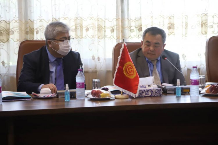 مشاور رئیس جمهور قرقیزستان: کشور ما علاقه‌مند به توسعه فعالیت‌های اقتصادی مشترک با ایران است