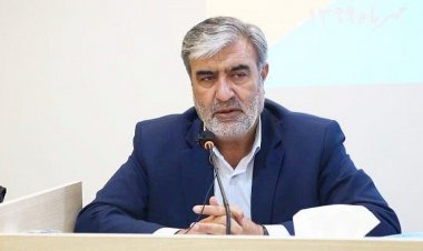 نماینده شیراز و زرقان: مردم مقصر بی‌تدبیری مسئولان در خصوص باغشهرها نیستند