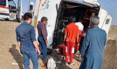 علت واژگونی اتوبوس در اندیمشک تشریح شد