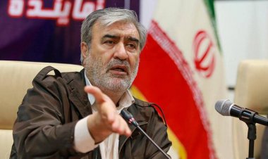 نماینده شیراز: دولت قوی با مدیر ضعیف ممکن نیست