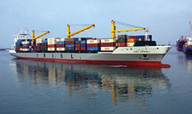 مشکل تردد کشتی‌های ایرانی به بنادر قطر رفع می شود