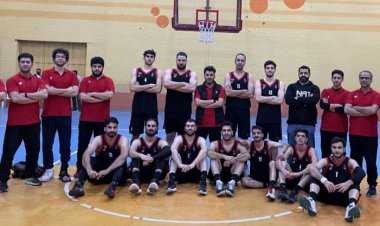 سردرگمی بسکتبال فارس زیر سبد