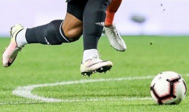 از درگیری تا "چاقو" در جوراب بازیکن  و "اسپری فلفل" در فوتبال خوزستان!