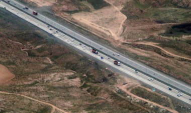 استفاده از بالگرد برای کنترل جاده‌های فارس در ایام نوروز