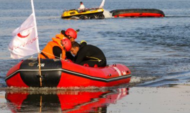 نجات 3 صیاد در دریای بوشهر