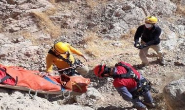 جان باختن مرد میانسال بر اثر سقوط از کوه بوستان باشت