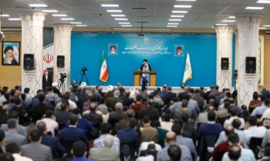 رئیس جمهور: با بی عدالتی مبارزه کنید و دست مفسدین و سودجویان را قطع کنید