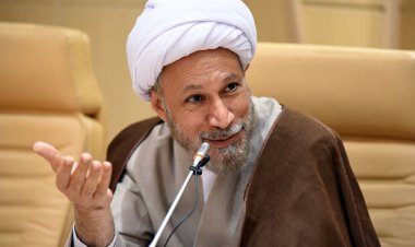 امام جمعه شیراز: آنقدر که سیاه نمایی می‌شود وضع کشور بد نیست