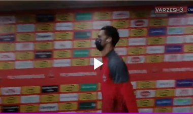 ورود بازیکنان فوتبال پرسپولیس به ورزشگاه