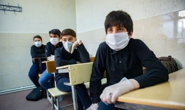 ‌دانش‌آموزان از 14 فروردین آماده حضور در مدارس باشند