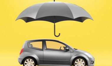 الحاقیه برای بیمه خودرو ممنوع است