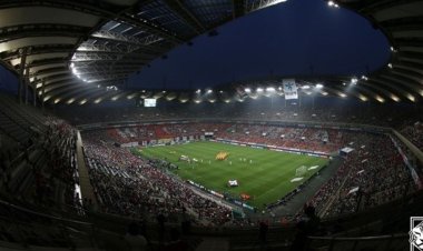 حضور ۶۴ هزار تماشاگر در دیدار کره‌جنوبی - ایران