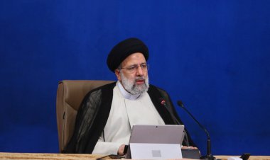 تاکید رئیس‌جمهور بر پرهیز از عادی‌انگاری کرونا؛ مدارس و دانشگاه‌ها حضوری شوند