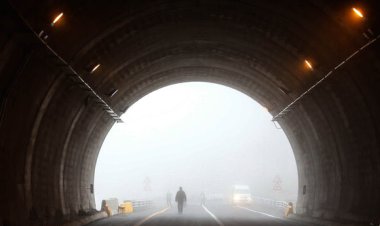 یک کشته و ۵زخمی در پی برخورد۲خودرو در تونل جاده یاسوج-بابامیدان