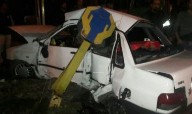 تصادف پراید با صندوق صدقات!