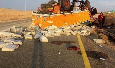 واژگونی کامیون کار دست راننده حامل تریاک داد