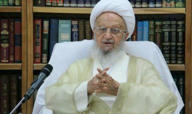 آیت الله مکارم: فضای مجازی پایگاه شیطان شده؛ این فضا بلای مهم عصر و زمان ماست