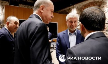 گزارش فایننشال تایمز از بده‌وبستان درباره اوکراین