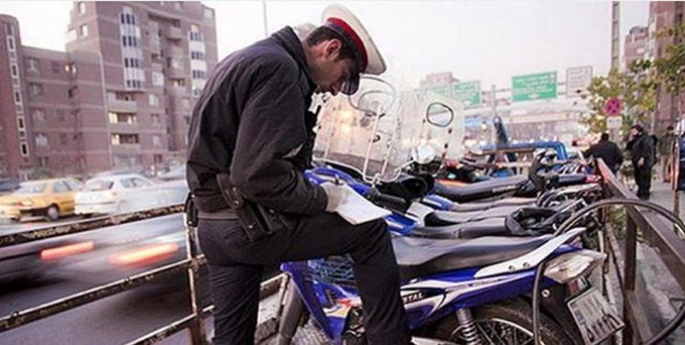 ۴۴۳ دستگاه موتورسیکلت متخلف در بوشهر توقیف شد