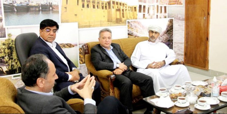 پای عمانی‌ها برای سرمایه گذاری در بوشهر باز شد