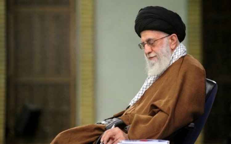 حضرت آیت‌الله خامنه‌ای: نگاه به چهل سال دوم انقلاب باید علمی و دلسوزانه باشد