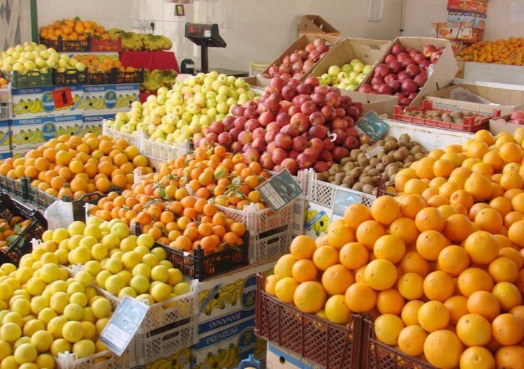 توزیع میوه تنظیم بازار در فارس ۲۶ اسفند شروع می‌شود