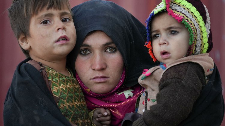 سوء تغذیه بیش از ۱۳ هزار نوزاد افغان را به کام مرگ کشاند