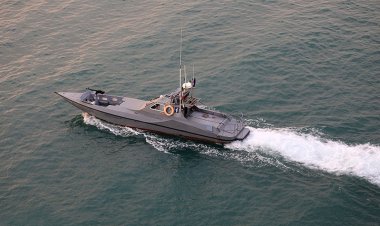 ۲شناور باری حامل کالای قاچاق در سواحل ماهشهر توقیف شد