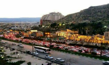 محور‌های ورودی شیراز دارای بار ترافیکی سنگین است