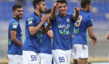 فرصت طلایی آبی‌ها