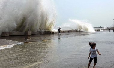 آخرین وضعیت خلیج فارس  و آسمان بوشهر