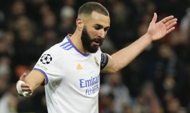 تمجید از درخشش بن زما