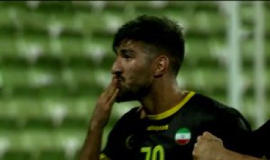 گل دوم سپاهان به پاختاکور (دبل مغانلو)