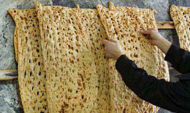 یارانه نان رسید؛ هر نفر یک عدد سنگک!