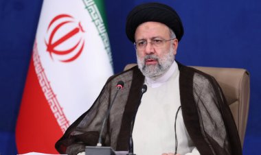 رئیس‌جمهور: اصحاب رسانه پل ارتباطی میان دولت و مردم باشند