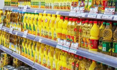 کشف ۱۳ تن روغن مایع خوراکی احتکار شده در شادگان