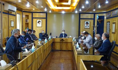 مدیرکل صدا و سیمای فارس: حضور کارشناسان شعر و موسیقی کنار تهیه‌کنندگان ضروریست